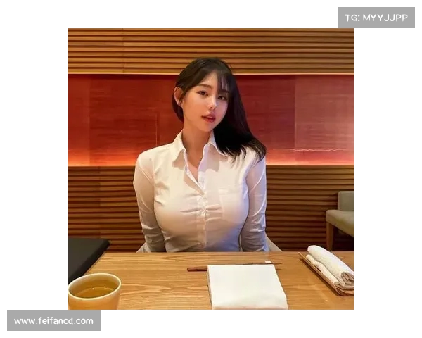 探秘韩国顶级网红的逆天颜值与火爆身材,网友直呼“真顶不住!” 探秘韩国顶级网红的逆天颜值与火爆身材,网友直呼“真顶不住!”